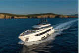 Custom Line Navetta 33